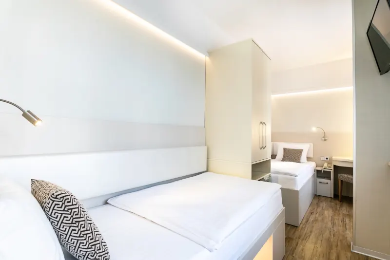 Twin pokoj se dvěma oddělenými lůžky v Hotelu Ametyst Praha