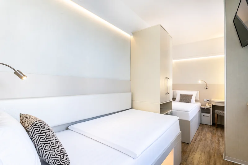 Deluxe Twin numurs ar divām atsevišķām gultām viesnīcā Hotel Ametyst Prague