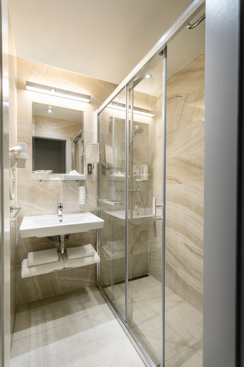 Hotel Ametyst Prague glass shower bathroom
