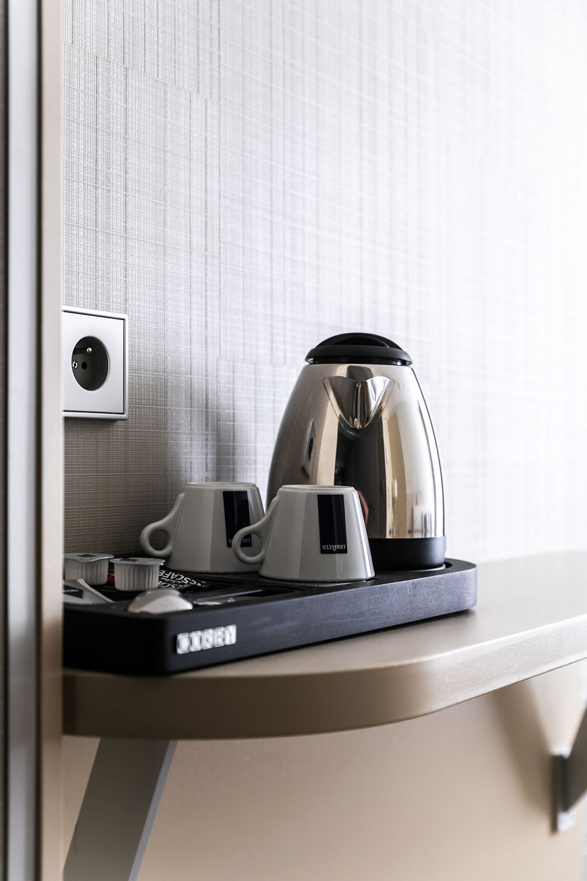 Hotel Ametyst Prague in-room tea and coffee facilities